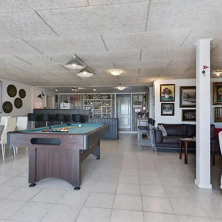 Henne - 2-5km From The Sea By Interhome Appartement